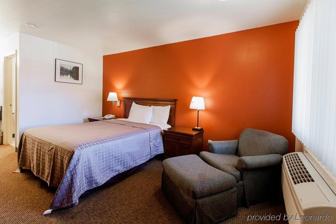 Americas Best Value Airport Inn - シータック エクステリア 写真