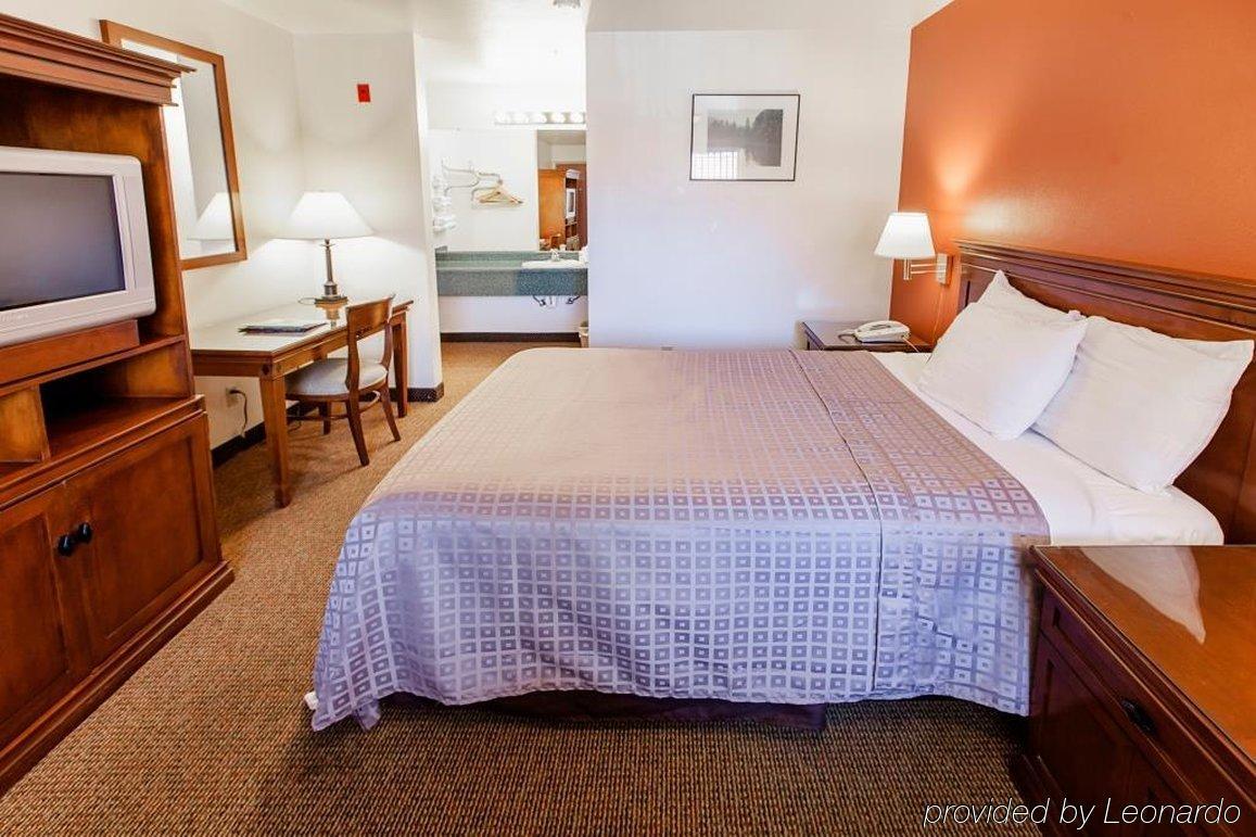 Americas Best Value Airport Inn - シータック エクステリア 写真