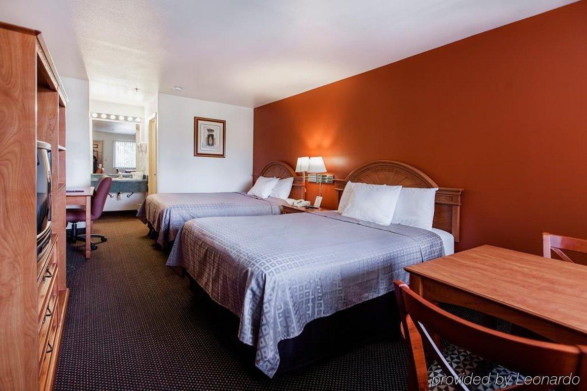 Americas Best Value Airport Inn - シータック エクステリア 写真