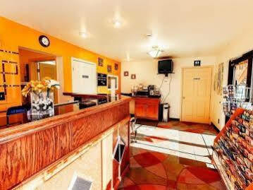 Americas Best Value Airport Inn - シータック エクステリア 写真
